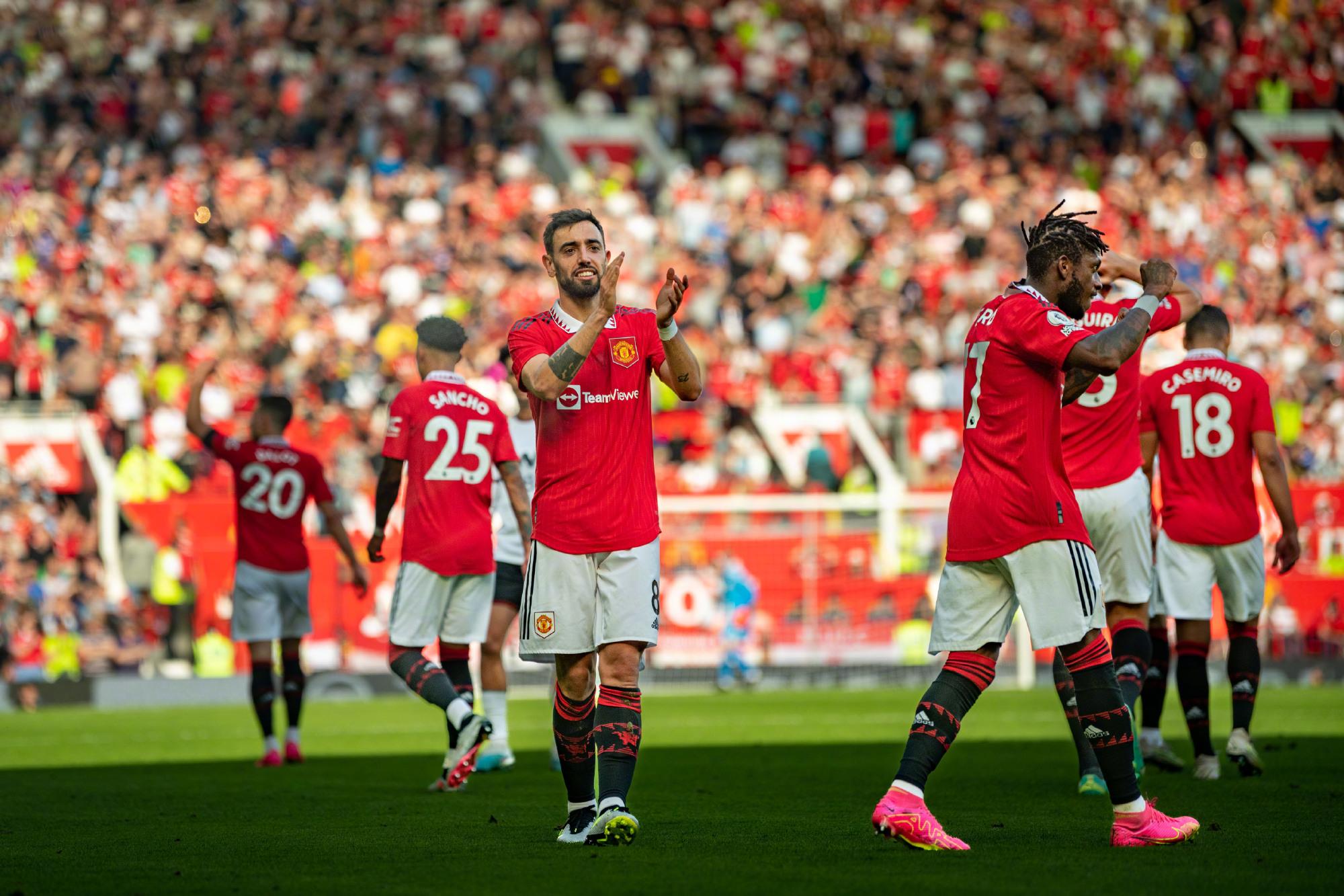 世体：在谈到特尔施特根时，弗里克表示俱乐部处境复杂.