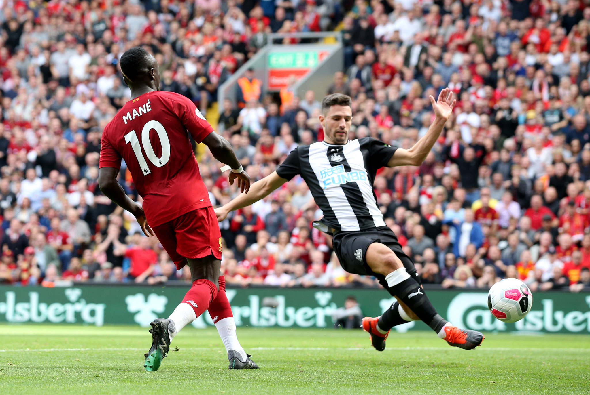 与迪亚斯的 与迪亚斯的