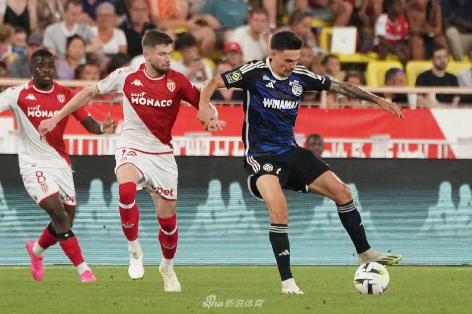 亚凭借后场 亚凭借后场